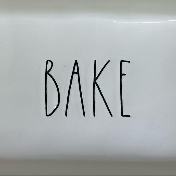 Rae Dunn BAKE Baking Dish Pan White Black Large Letters Dimples NWT 2017 OG - Picture 3 of 17
